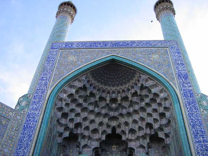 The main gate of Masjed-e Imam (Shah)