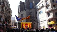 Imatge:Catalonia Barcelona LaLluitaContinua HomenatgeAXirinacs.jpg