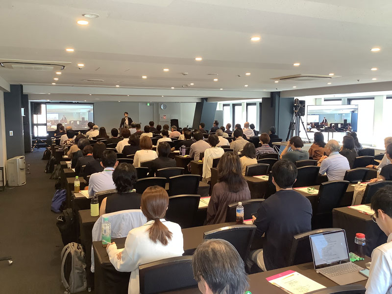 シンポジウム会場の様子